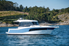 The Rodman 1090 Evolution is available as a hard top or flybridge